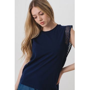 Tricou regular fit cu maneci de dantela