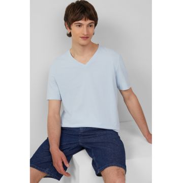 Tricou uni cu decolteu in V
