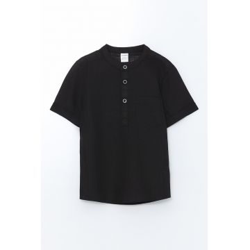 Bluza cu fenta cu nasturi