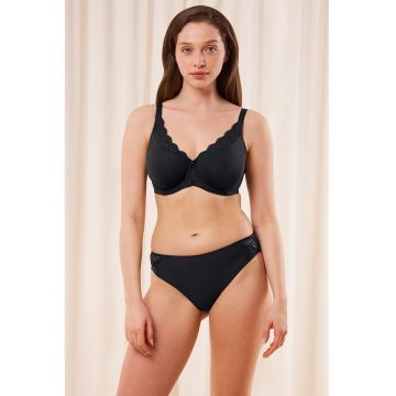 Sutien cu insertii de dantela