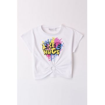 Tricou crop cu decupaj si imprimeu