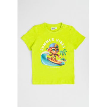 Tricou cu decolteu la baza gatului si imprimeu