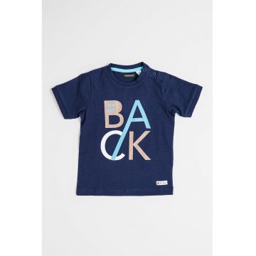 Tricou cu decolteu la baza gatului si imprimeu text
