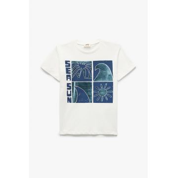 Tricou cu imprimeu contrastant