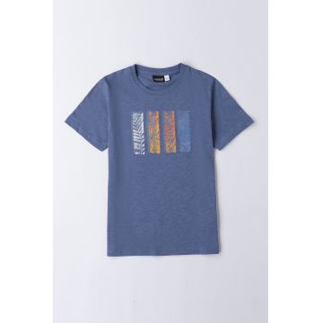 Tricou cu imprimeu grafic si decolteu la baza gatului