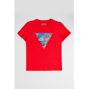 Tricou cu logo si decolteu la baza gatului