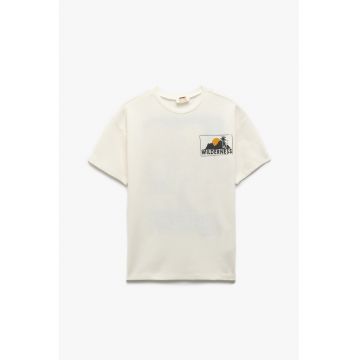 Tricou lejer cu imprimeu grafic pe partea din spate