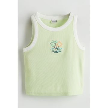 Top crop cu decolteu rotund