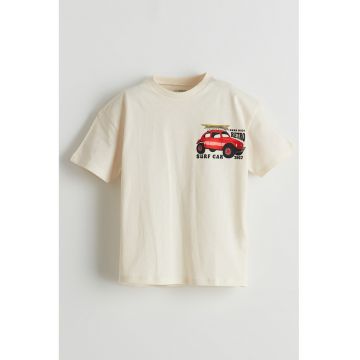 Tricou cu decolteu la baza gatului si imprimeu