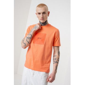 Tricou cu decolteu la baza gatului si imprimeu logo