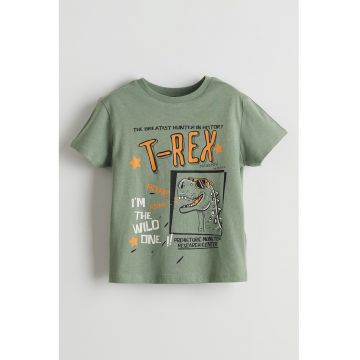 Tricou cu decolteu la baza gatului si imprimeu