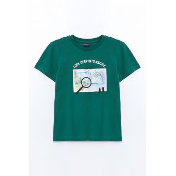 Tricou cu impirmeu grafic