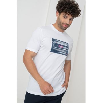 Tricou cu imprimeu si decolteu la baza gatului Dune