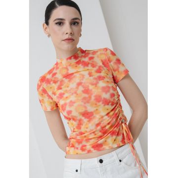 Tricou cu model floral Dastoria