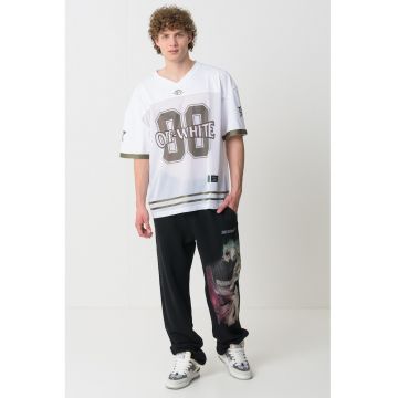 Tricou lejer cu decolteu in V