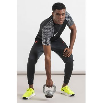 Tricou cu tehnologie Dri-FIT si maneci raglan - pentru fotbal Academy