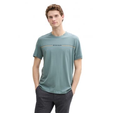 Tricou din bumbac cu decolteu la baza gatului