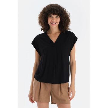 Bluza cu decolteu in V