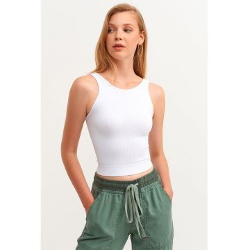 Top crop cu bretele late