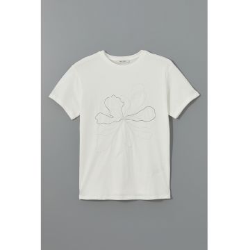 Tricou cu borderie florala