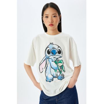 Tricou cu decolteu la baza gatului si model cu desene animate