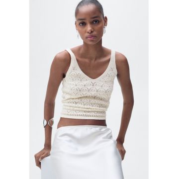 Top crop cu perforatii