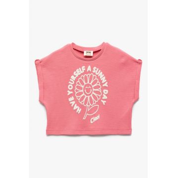 Tricou crop cu imprimeu text