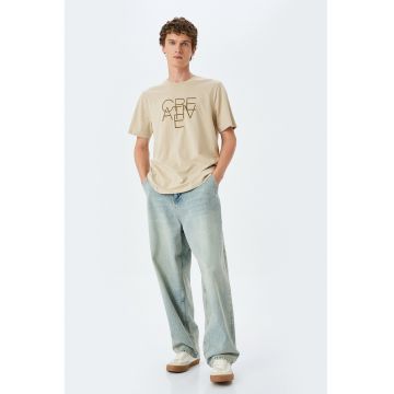 Tricou cu imprimeu text