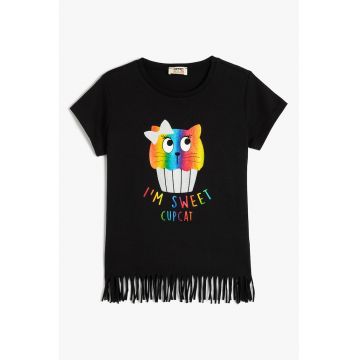 Tricou cu model grafic si franjuri