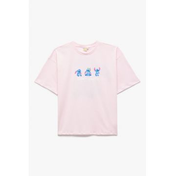 Tricou cu model grafic