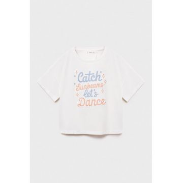 Tricou cu text si slit pe partea din spate