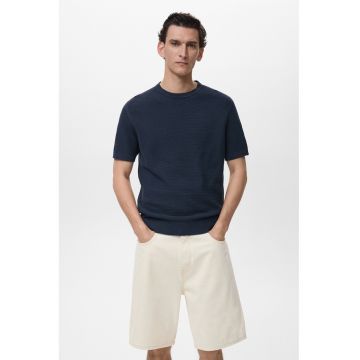 Tricou din bumbac cu decolteu la baza gatului