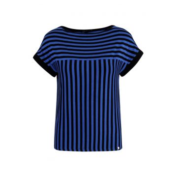 Tricou in dungi cu decolteu bateau