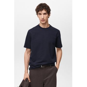 Tricou texturat cu decolteu la baza gatului