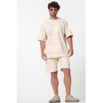 Tricou cu imprimeu grafic