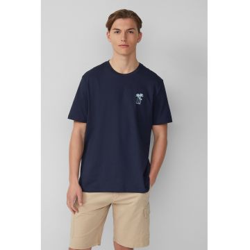 Tricou regular fit cu model grafic discret
