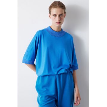 Tricou supradimensionat cu detalii striate
