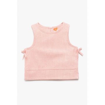 Top crop cu dungi