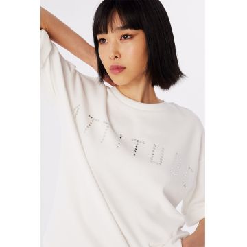 Tricou cu nituri