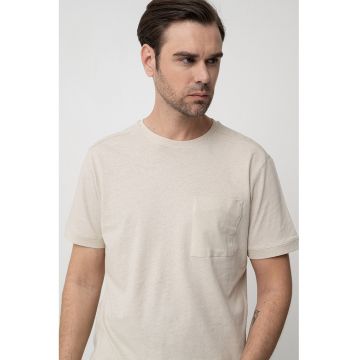 Tricou din amestec de in cu buzunar aplicat pe piept