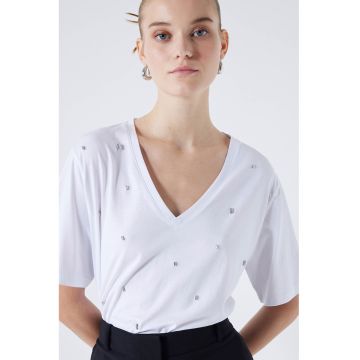 Tricou lejer cu decolteu in V
