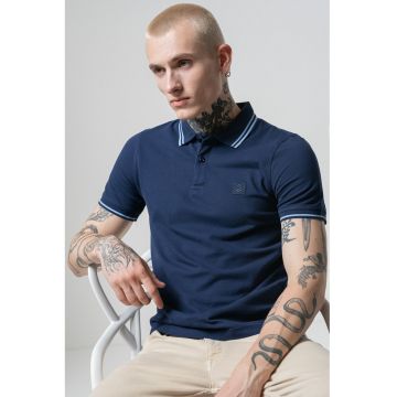 Tricou polo cu logo brodat