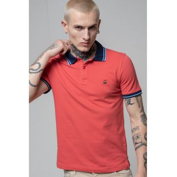 Tricou polo cu logo brodat