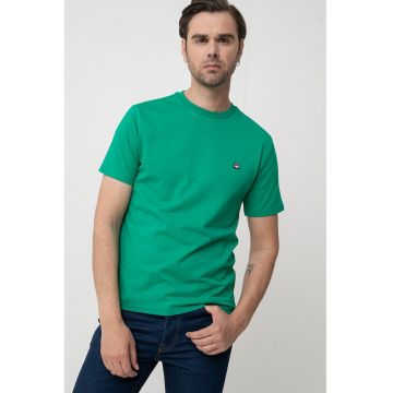 Tricou regular fit cu decolteu la baza gatului