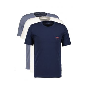 Set de tricouri cu decolteu la baza gatului - 3 piese