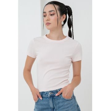 Tricou crop din amestec de bumbac organic cu decolteu rotund