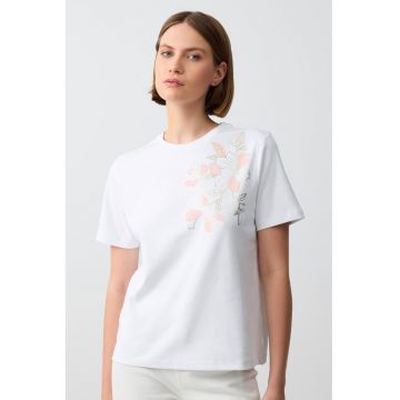 Tricou cu decolteu la baza gatului si imprimeu floral