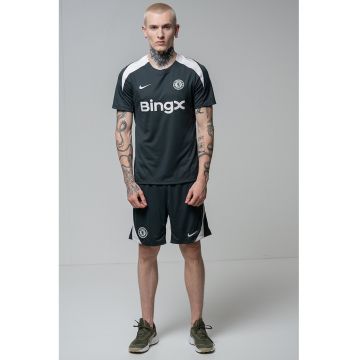 Tricou cu Dri Fit si decolteu la baza gatului pentru fotbal