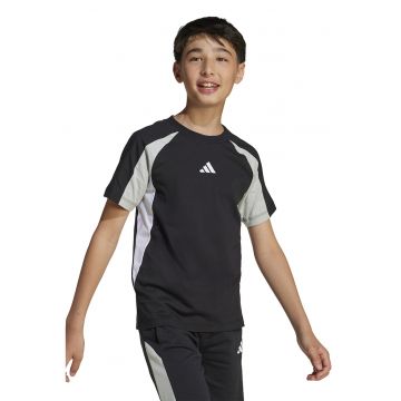 Tricou cu model monograma pe piept