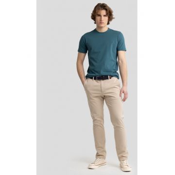 Tricou slim fit cu decolteu la baza gatului Irter